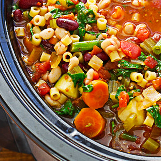 Homemade Minestrone Soup (Slow Cooker)