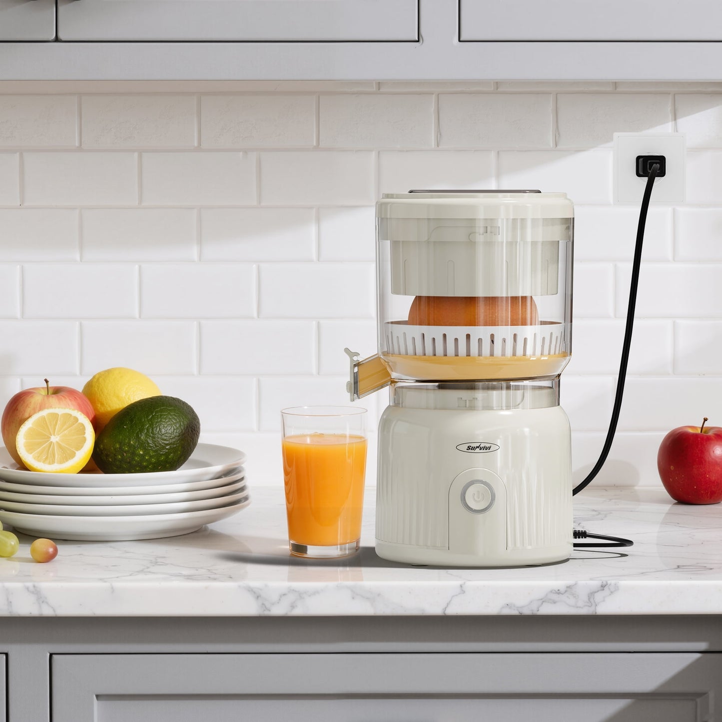 Sunvivi Citrus Juicer Electric, 90W Automatic Orange and Lemon Squeezer, Fast 15,000 RPM Fruit Juicer, Compact Design, Easy to Clean with Cleaning Brush, Beige